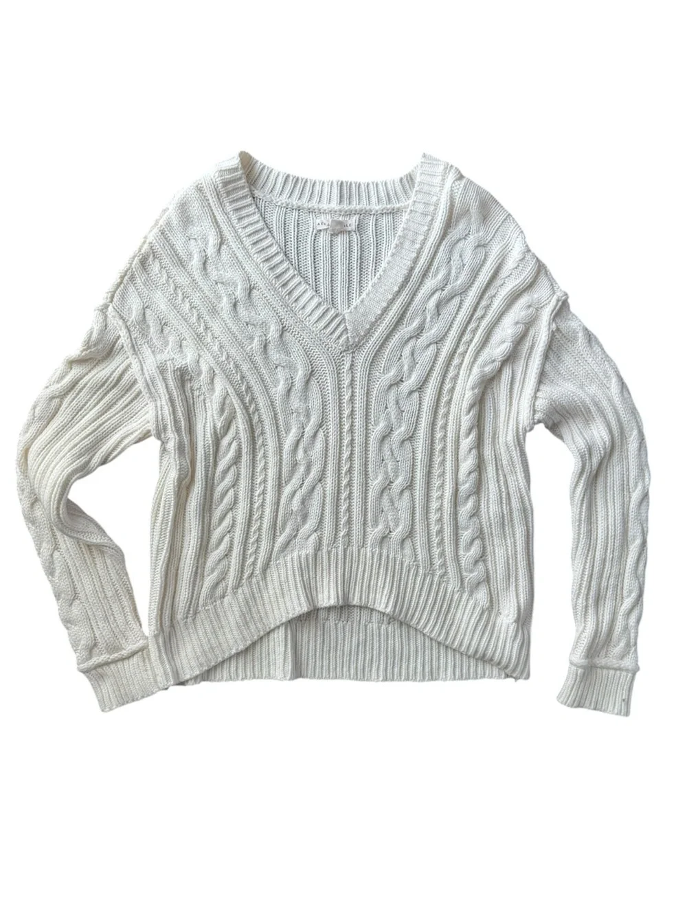 Aeropostale Women's Cream Cable Knit V-Neck Sweater Size L